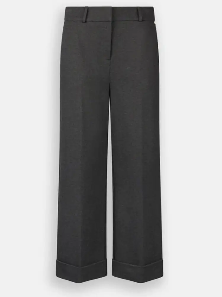 pantalone cropped grigio con piega