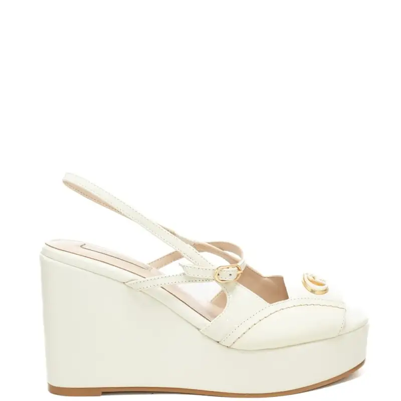scarpe alte da donna kandy 02 con logo monogram in metallo sulla parte frontale bianco latte