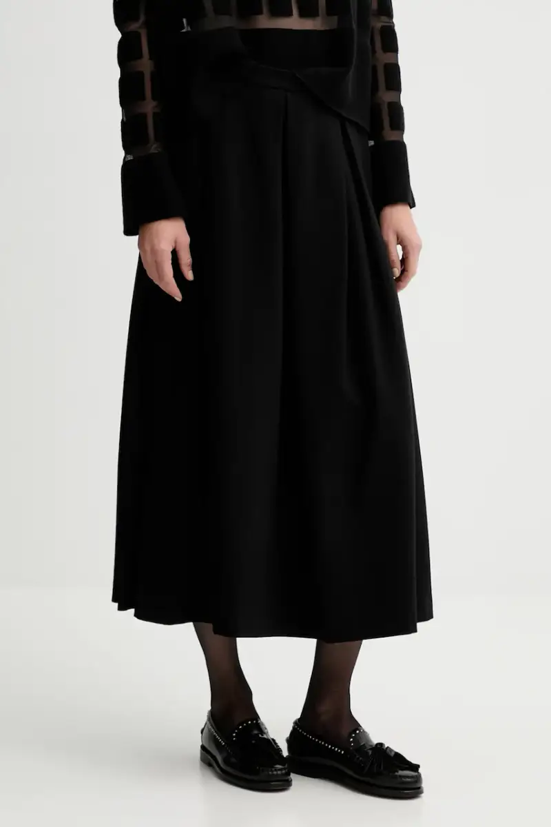 gonna colore nero L5WI40