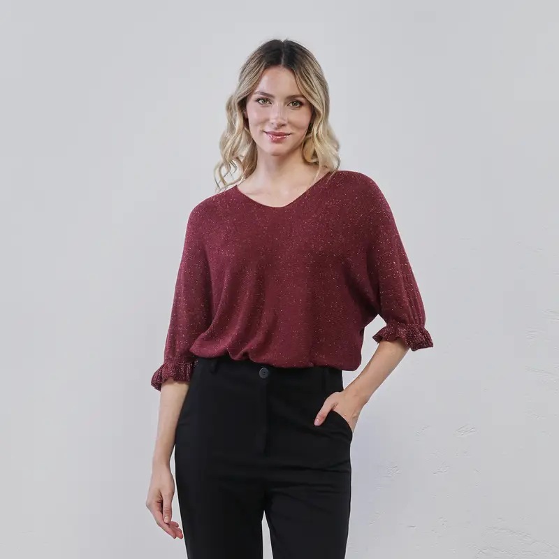 Maglia rossa da donna in tessuto lurex con maniche con volant