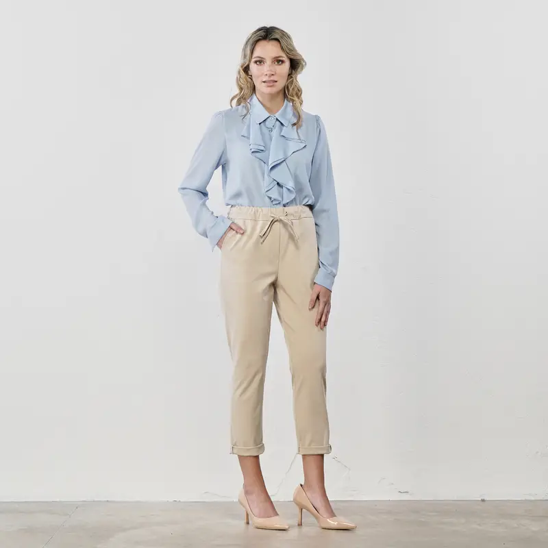 Pantaloni lunghi beige con coulisse in vita