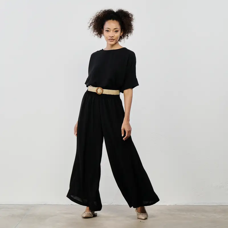 Pantaloni lunghi neri ampi con cintura