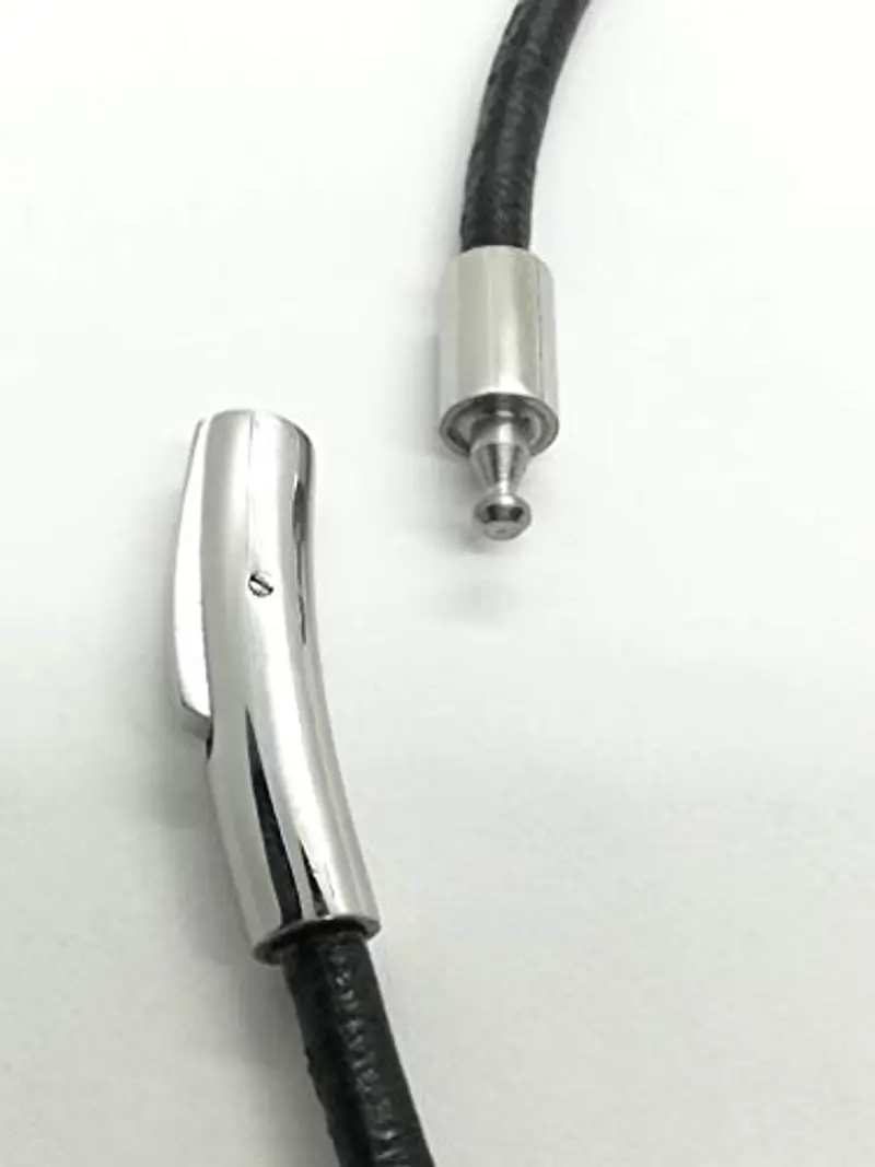 Lola & Gala Catena di Cuoio per Collana Uomo e Donna | Vera Pelle Liscia | Chiusura in Acciaio Inossidabile Easy Click | Cordoncino Nero da 3 mm per Pendenti | 41cm miniatura 3