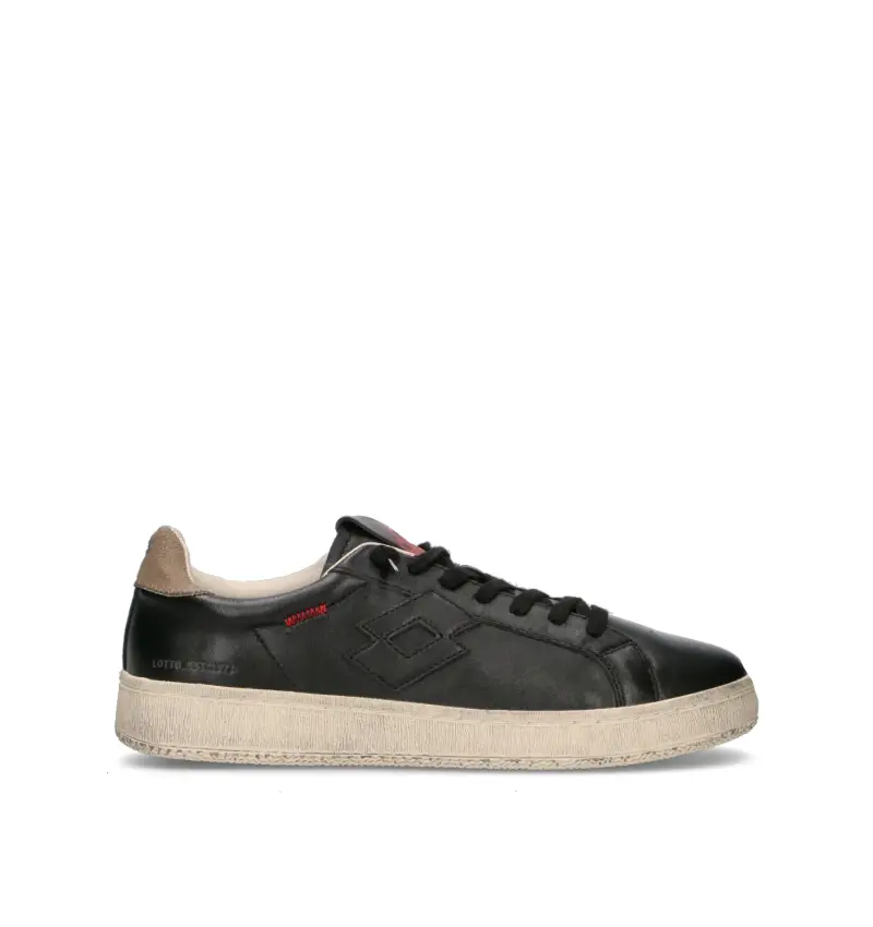 Sneaker uomo nera in pelle Vario