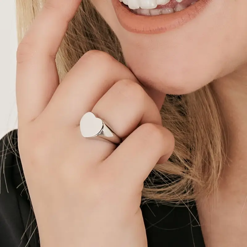 Anello Sigillo Cuore In Acciaio Per Donna - Luca Barra miniatura 2