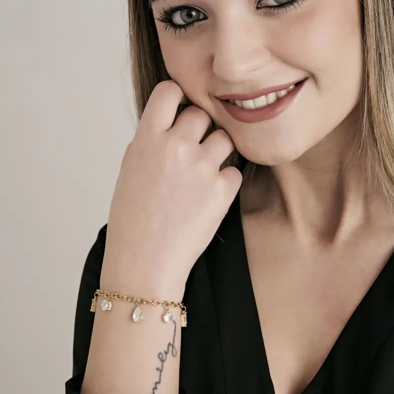 BRACCIALE DONNA IN ACCIAIO IP GOLD CON CRISTALLI BIANCHI Oro miniatura 3