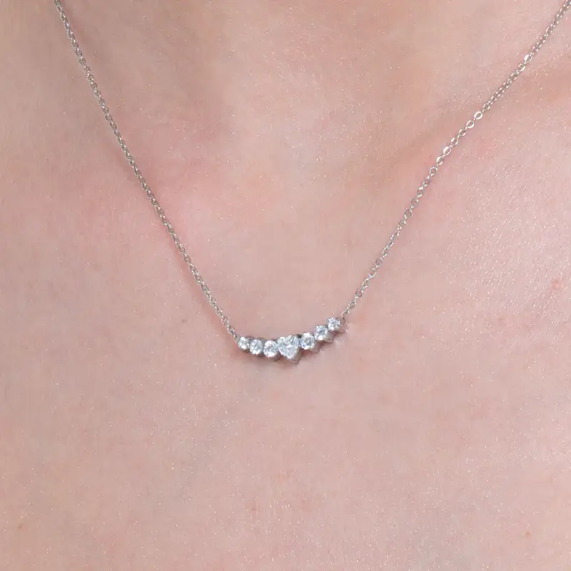 COLLANA DONNA IN ACCIAIO CON CUORE E CRISTALLI BIANCHI miniatura 2