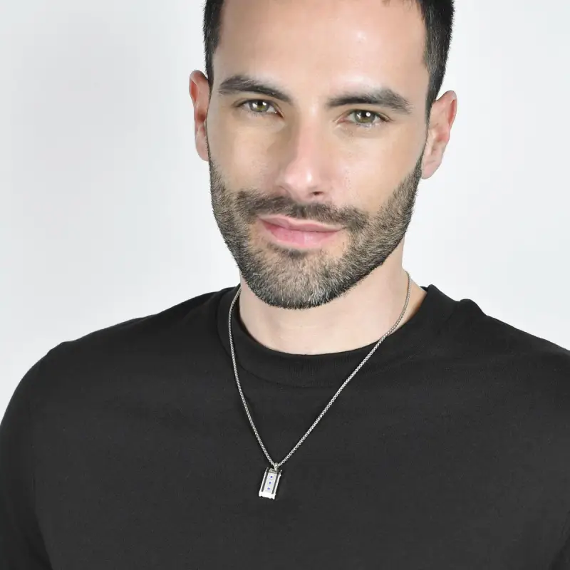 COLLANA UOMO IN ACCIAIO CON PIASTRA CON CRISTALLI BLU miniatura 3