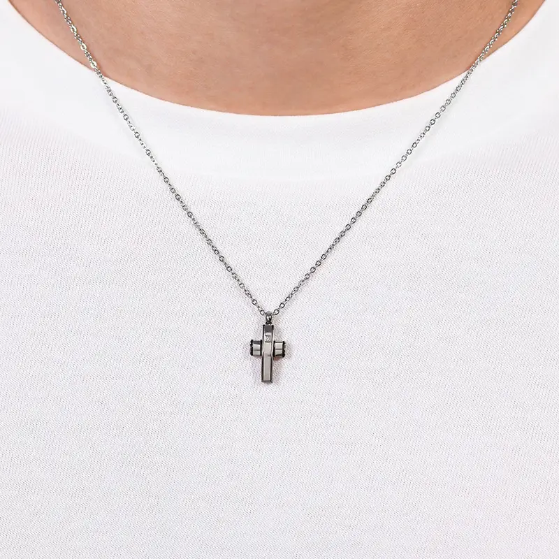 COLLANA UOMO IN ACCIAIO CROCE E ACCIAIO IP BLACK miniatura 2