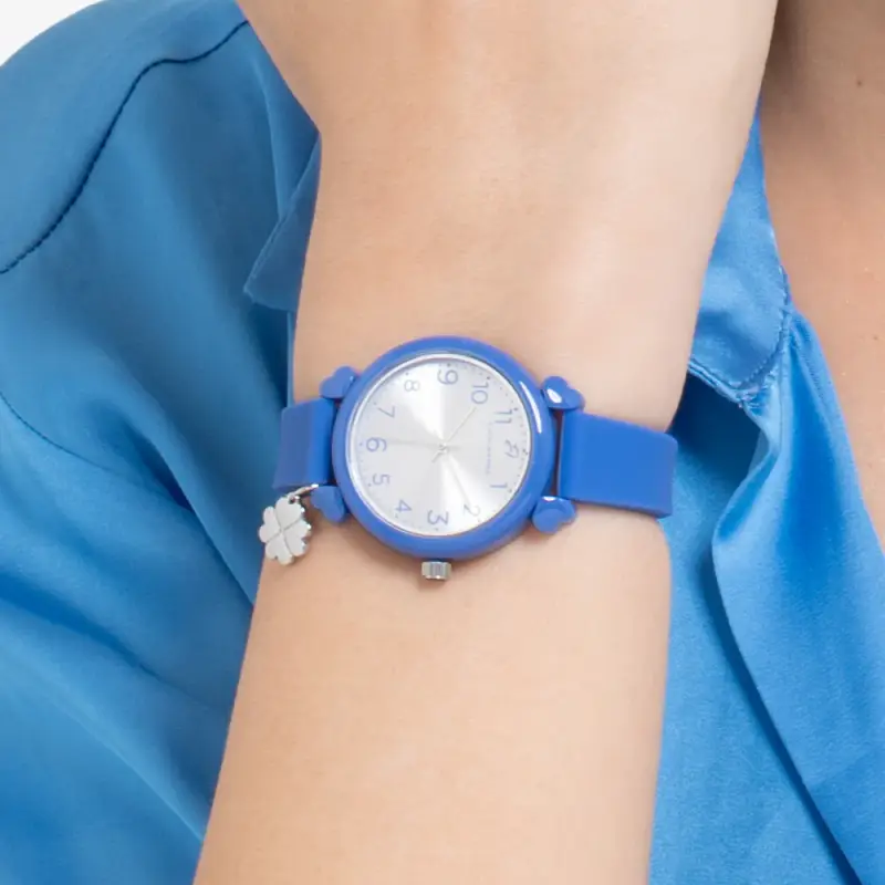 OROLOGIO DONNA BLU CON CHARM QUADRIFOGLIO miniatura 2