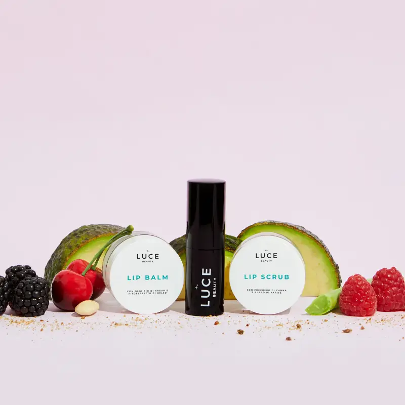 Kit That's Amore Lip Kit - Rossetti, Balsamo labbra, Scrub labbra, Cofanetto trattamento occhi e labbra, Cofanetti make up, Cofanetto tratta miniatura 2