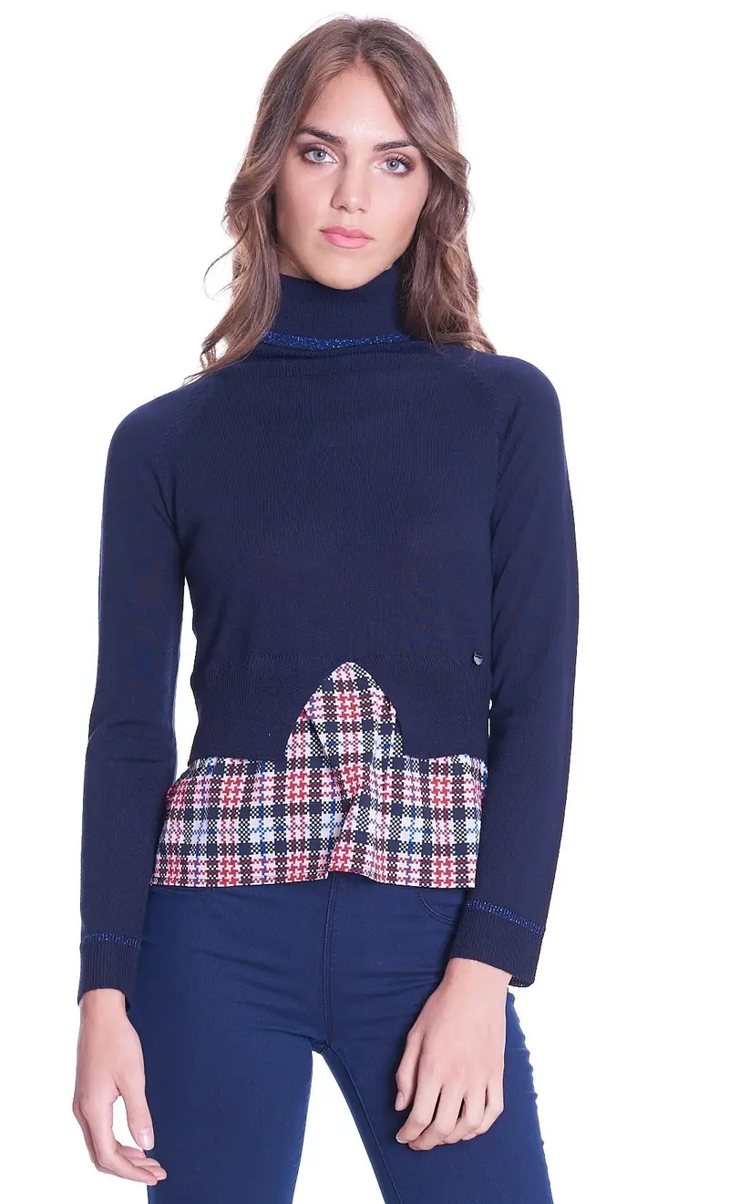 Maglia luckylu collo cratere con inserto camicia, colore blu