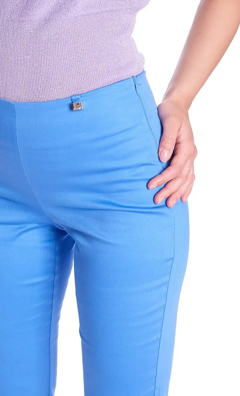 Pantalone luckylu capri vita alta, colore azzurro miniatura 2