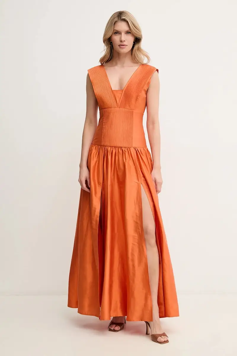vestito in seta colore arancione 542132