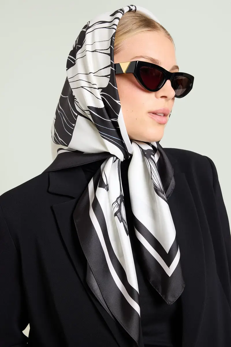 Luisa Viola FOULARD STAMPATO IN PURA SETA Donna miniatura 3