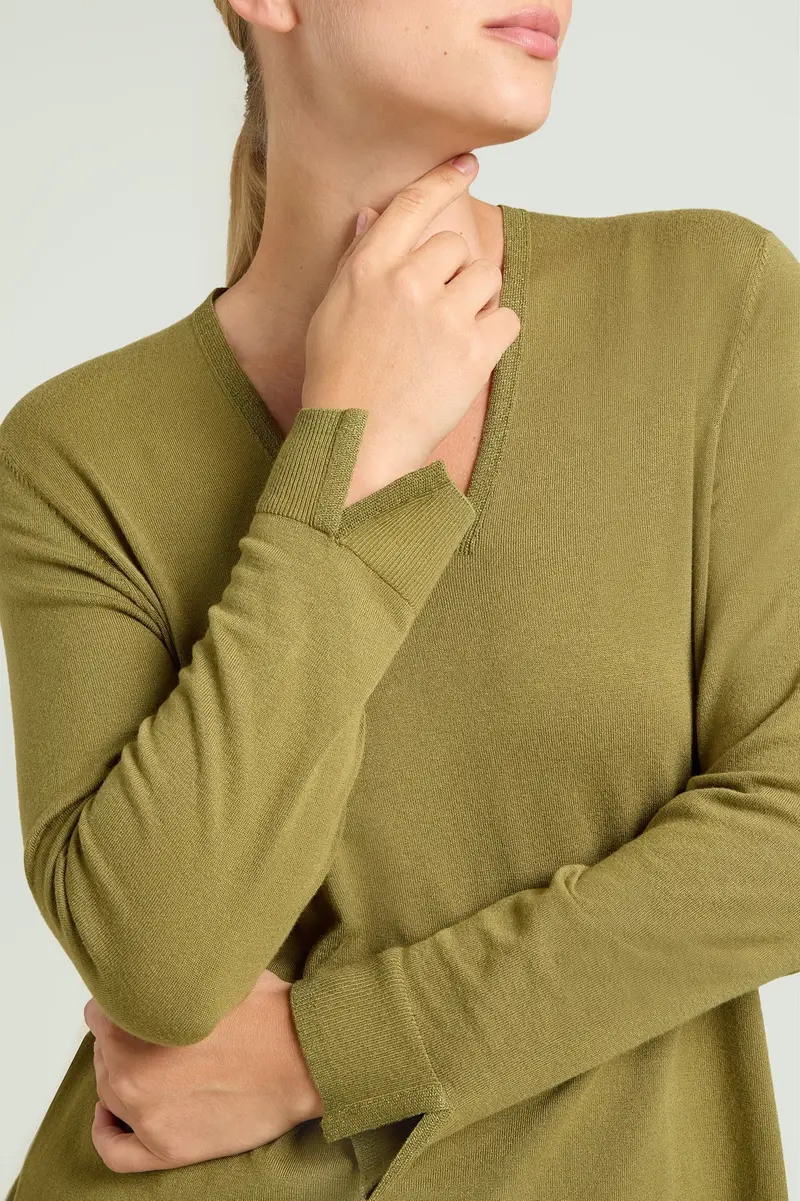 Luisa Viola MAGLIA CON SCOLLO A "V" IN VISCOSA COMFORT Donna miniatura 2