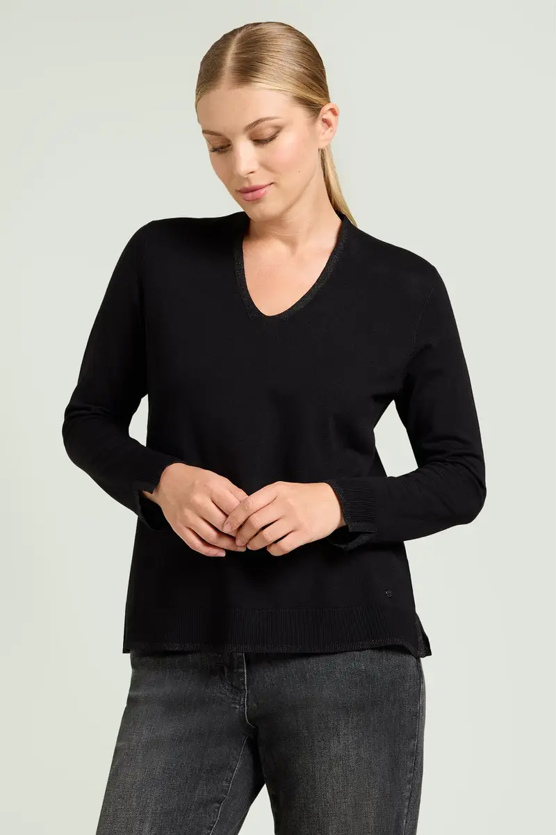 MAGLIA CON SCOLLO A "V" IN VISCOSA COMFORT Donna