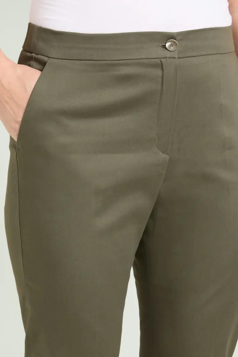 PANTALONI CHINOS IN RASATELLO Donna miniatura 4