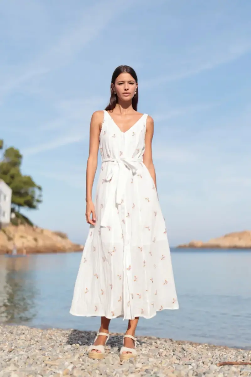 ABITO LUNGO SMANICATO | Colore Neutro |