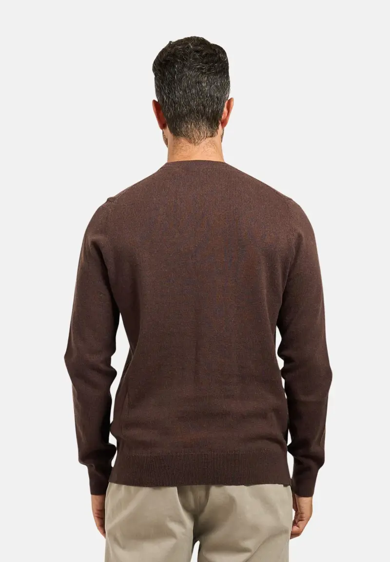 Maglioncino girocollo marrone da uomo miniatura 2