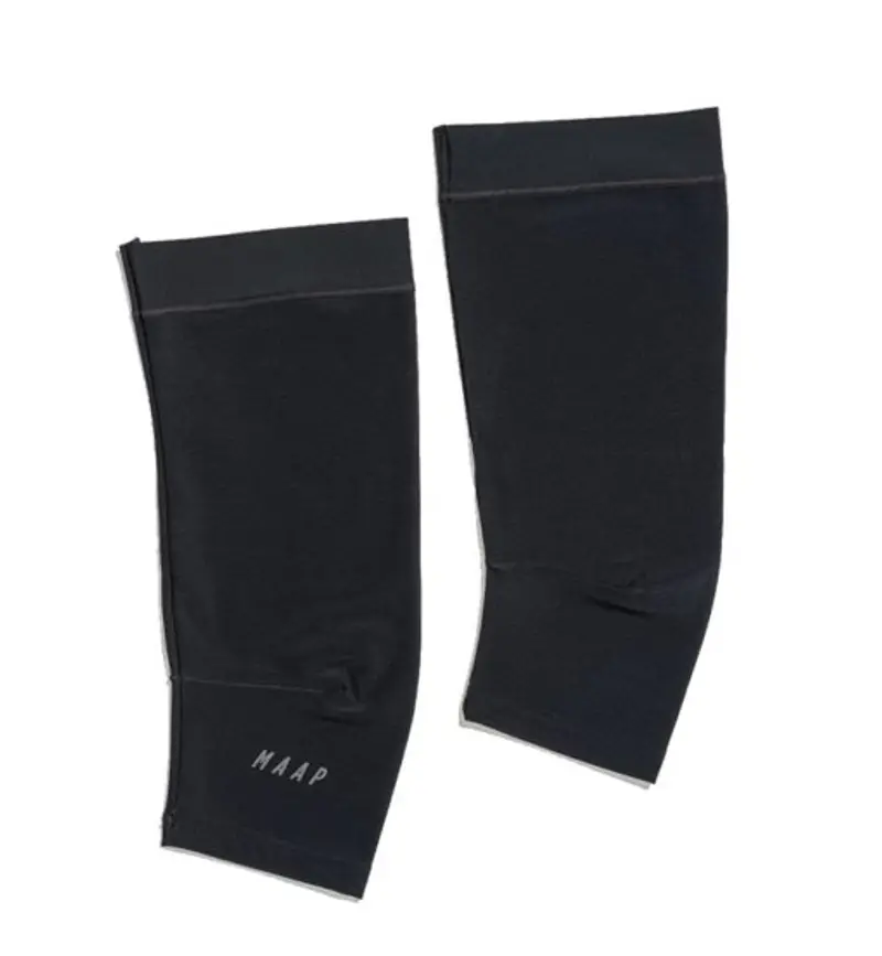 Base Knee - gambali corti Black