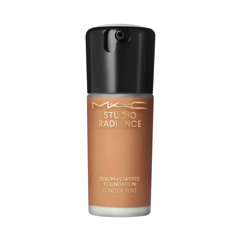 Fondotinta Studio Radiance Serum-Powered Foundation NW47 - Fondotinta