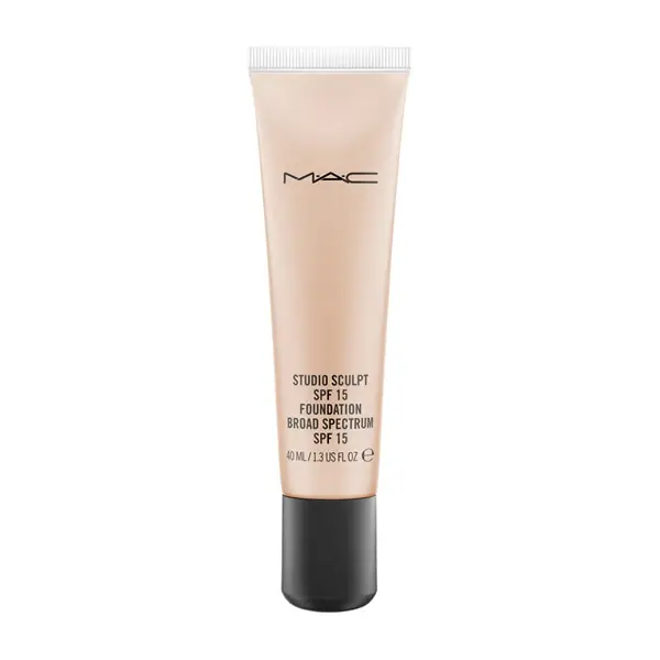 Fondotinta Studio Sculpt Spf 15 Foundation NW20 - Fondotinta
