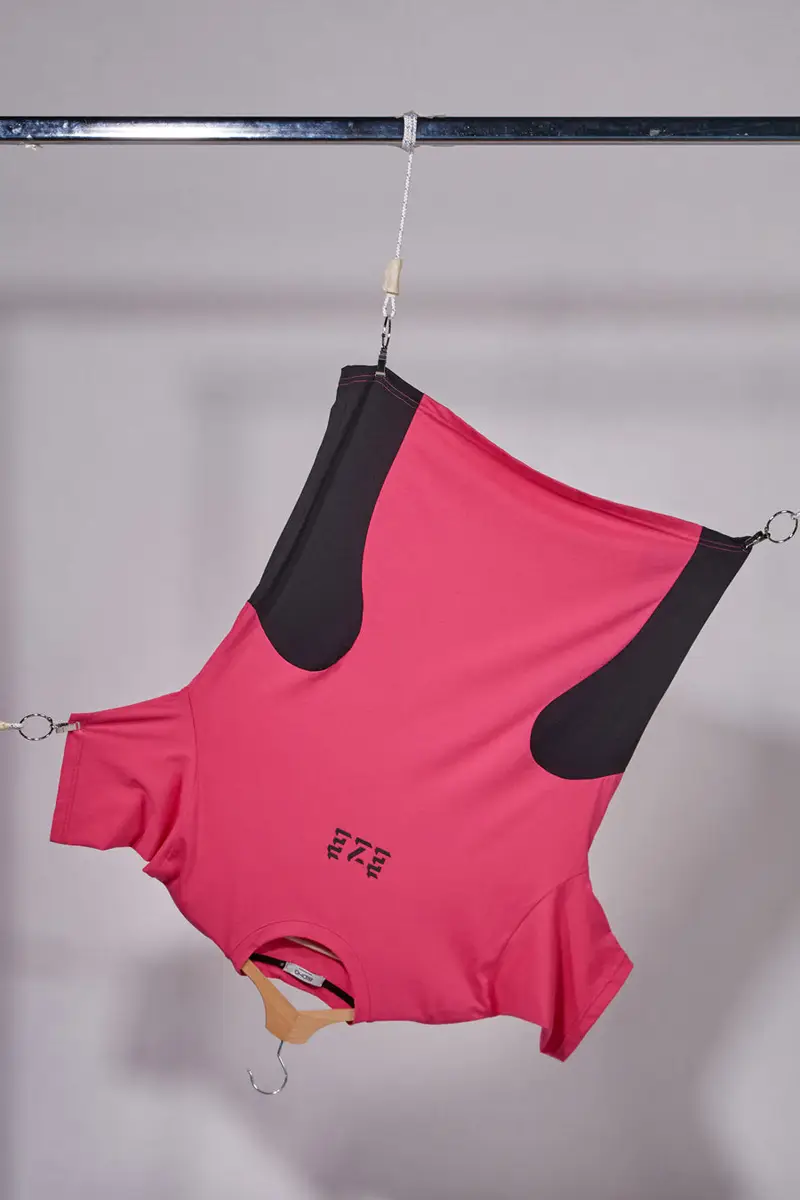 Maglia a Maniche Corte Nera e Fuxia Made in Italy Boardman Alpha 2