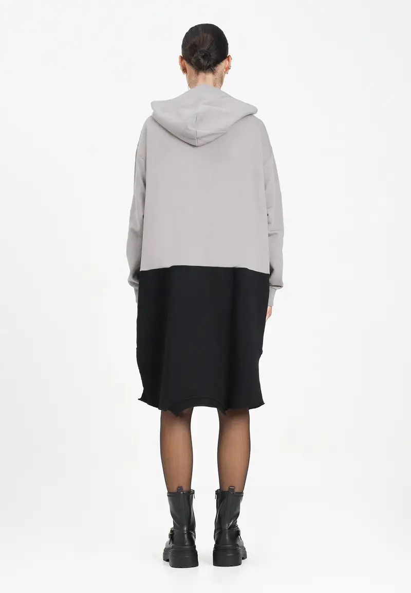 MAISON MARGIELA Abito maxi felpa grigia e nera per donna e ragazze dallo stile re-cut MM6 miniatura 3