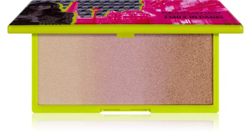 Emily a Parigi sotto i riflettori 12 g