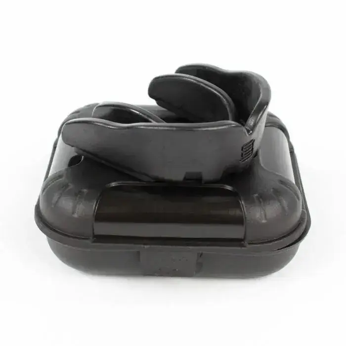 Paradenti Makura Toka