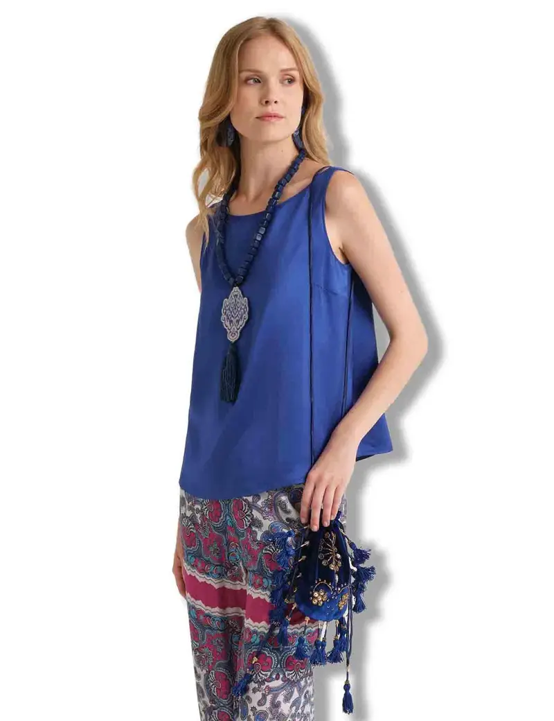 Top Shiny Cady in satin blu svasato Donna JP556950631 80059