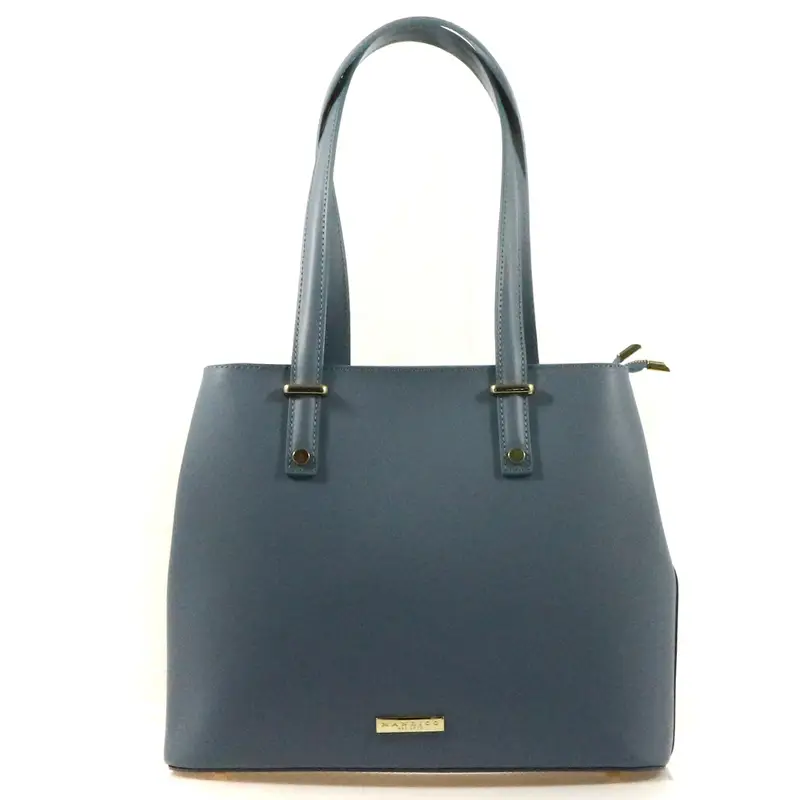 Manrico Delfina Shopping Avio