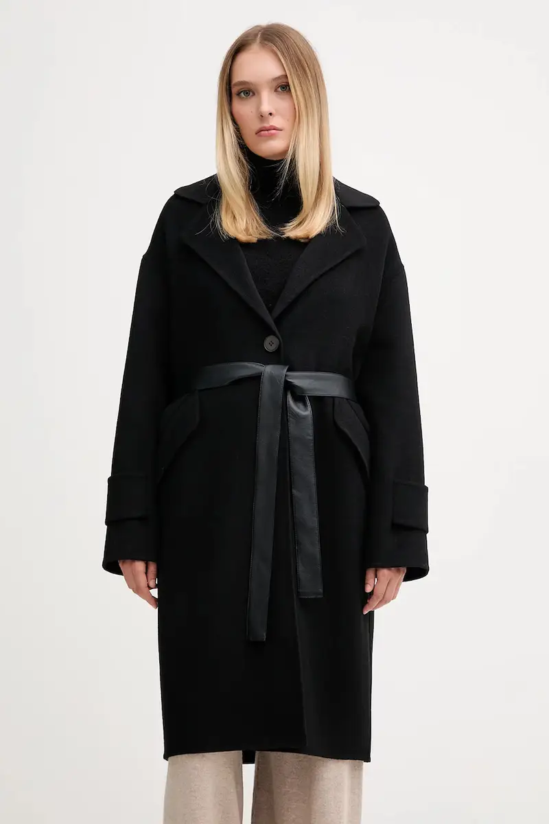 cappotto in lana colore nero 5026-1000-93348