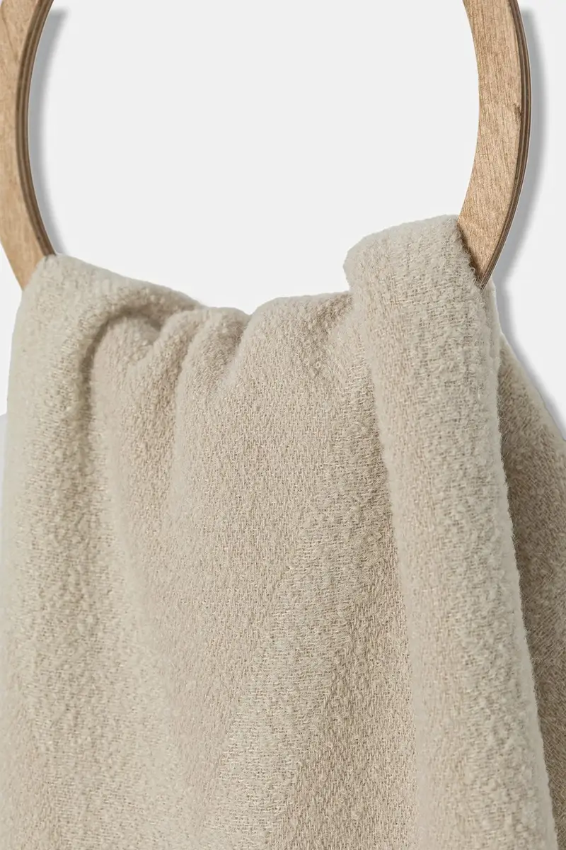 scialle con lana colore beige 509809102095 miniatura 2