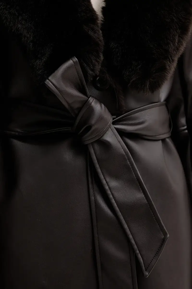 Marciano By Guess Cappotto Marrone con Collo in Pelliccia miniatura 5