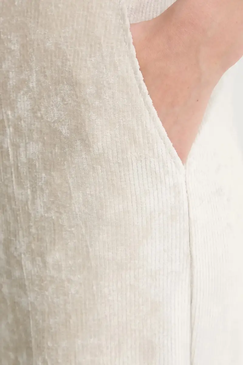 pantaloni in velluto a coste donna colore beige 2523786034200 miniatura 4