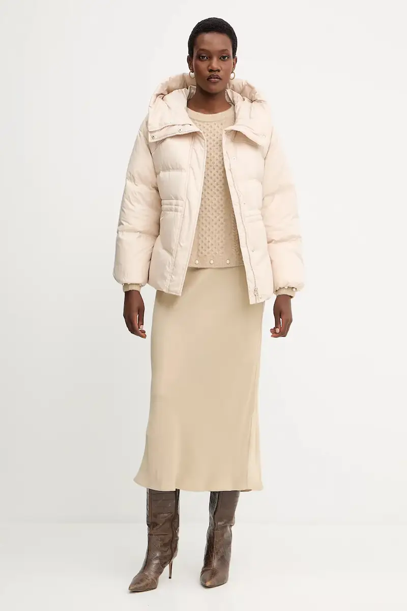 piumino colore beige 2523486025200 miniatura 2