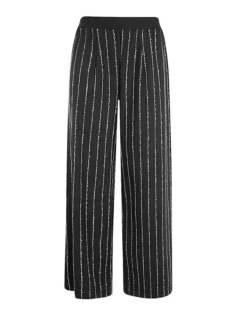 Sopra i pantaloni Nero