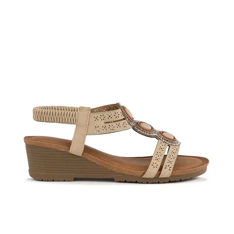 Sandali casual beige da donna con applicazioni e zeppa