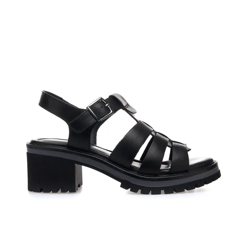 Sandali neri in pelle con tacco largo basso