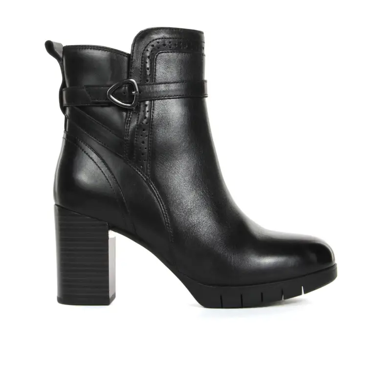 Stivaletti neri in pelle con tacco alto e fibbia