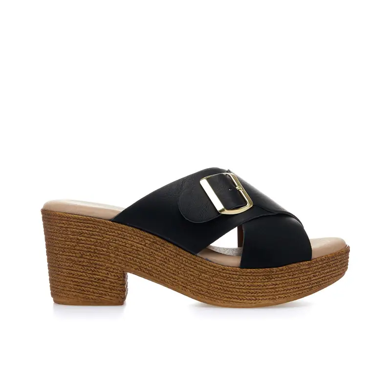 Zoccoli neri tacco e plateau con fibbie