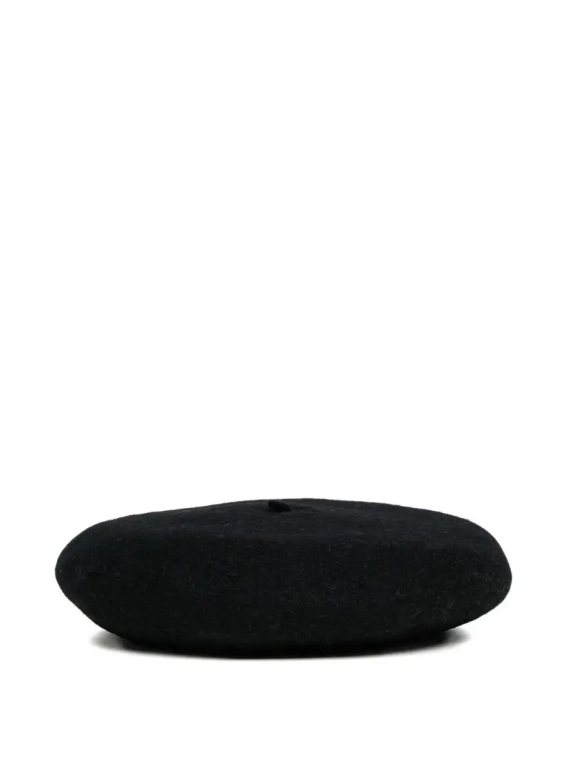 Cappello con logo ricamato Nero