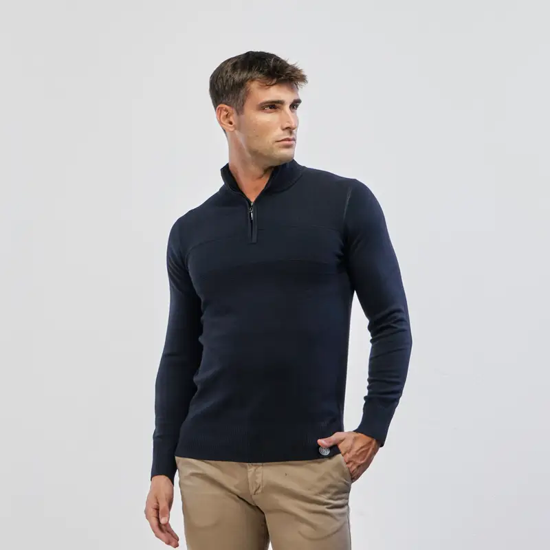 Maglioncino blu con scollo con zip