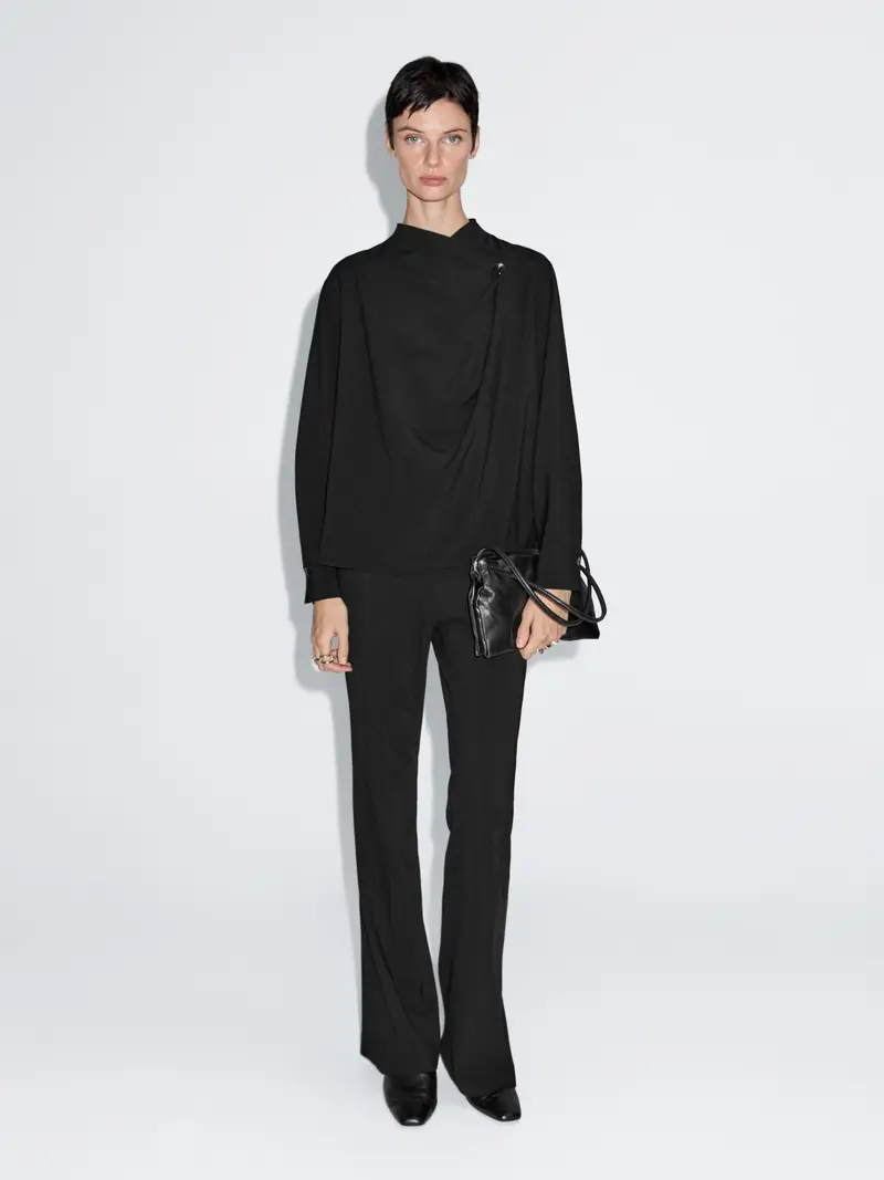 Camicetta Con Dettaglio Di Incrocio E Bottone - Nero - - Massimo Dutti - Femminile