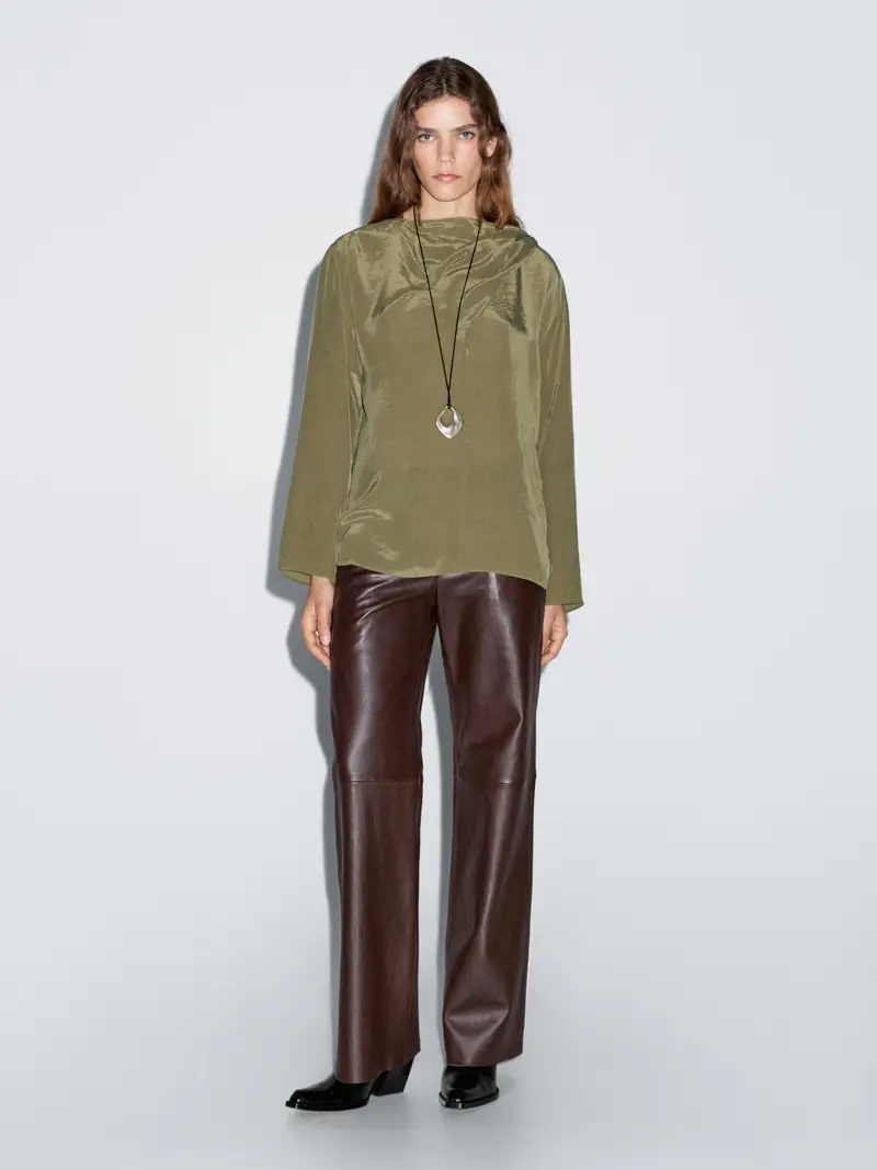 Camicetta Morbida Con Collo Voluminoso - Verde - - Massimo Dutti - Femminile