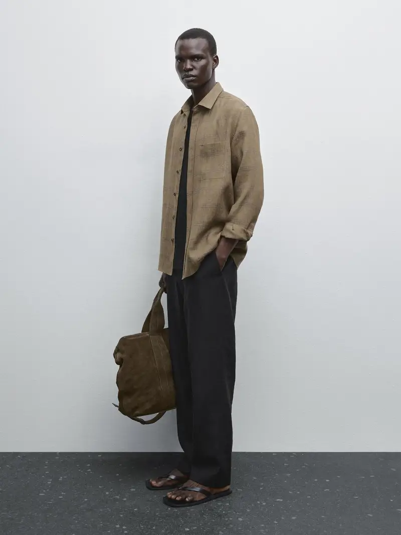 Camicia A Quadri Regular Fit In Lino - Verdoso - - Massimo Dutti - Maschile