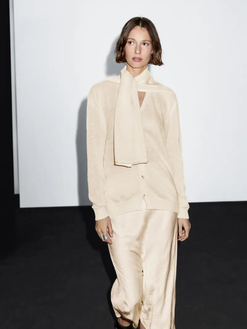 Massimo Dutti Cardigan Beige 2555226