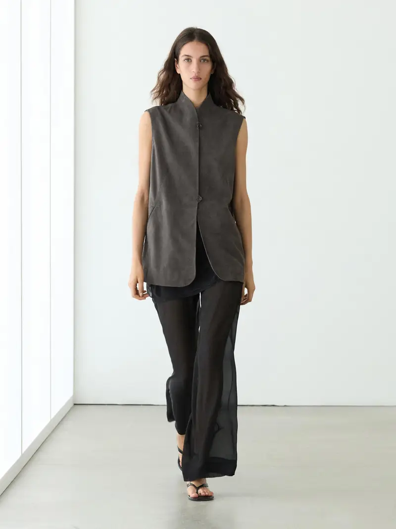 Gilet In Pelle Effetto Velluto - Marrone Topo - - Massimo Dutti - Femminile